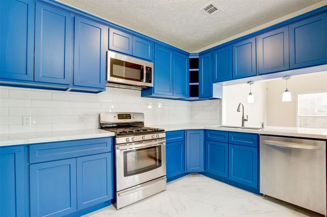 11840 Spring Grove Drive, Houston, TX 77099