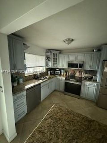 13060 SW 263rd Ter 0, Homestead, FL 33032