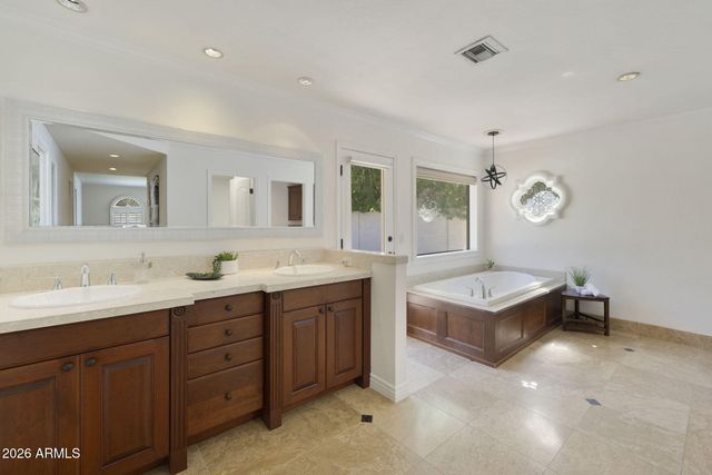 9809 N 85TH Street, Scottsdale, AZ 85258