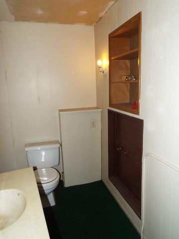 1624 E Michigan Avenue, Jackson City, MI 49202