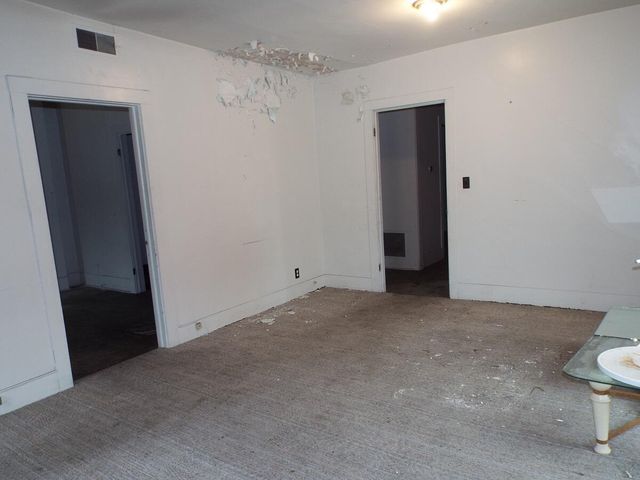 1624 E Michigan Avenue, Jackson City, MI 49202