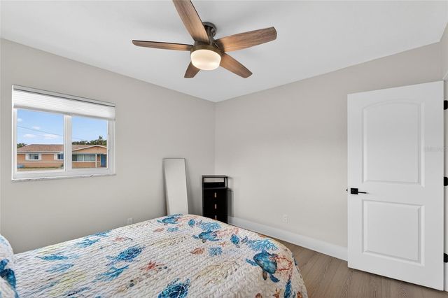 2 79TH STREET S, St Petersburg, FL 33707