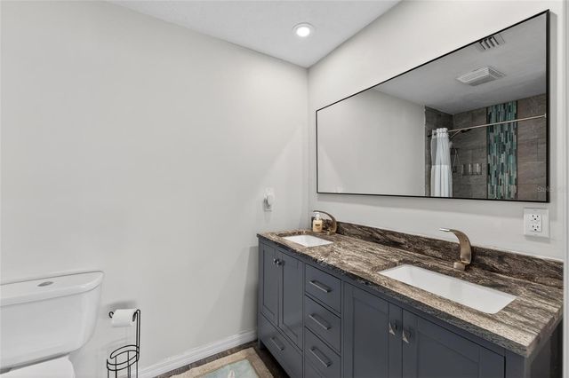 2 79TH STREET S, St Petersburg, FL 33707