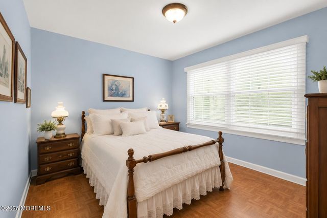 58 Brookview Lane, Aberdeen, NJ 07747