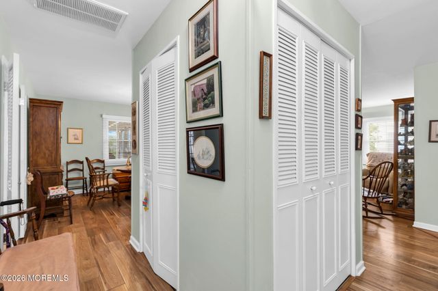 58 Brookview Lane, Aberdeen, NJ 07747