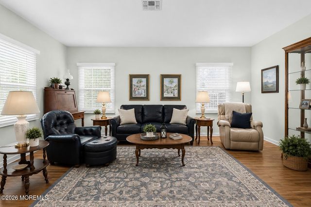 58 Brookview Lane, Aberdeen, NJ 07747