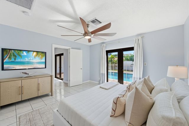 6600 NE 21st Terrace, Fort Lauderdale, FL 33308