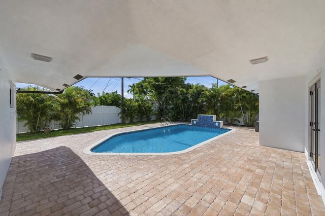6600 NE 21st Terrace, Fort Lauderdale, FL 33308