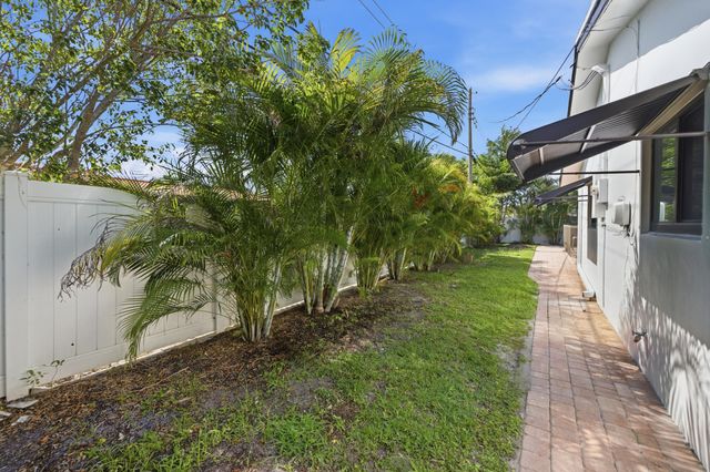 6600 NE 21st Terrace, Fort Lauderdale, FL 33308