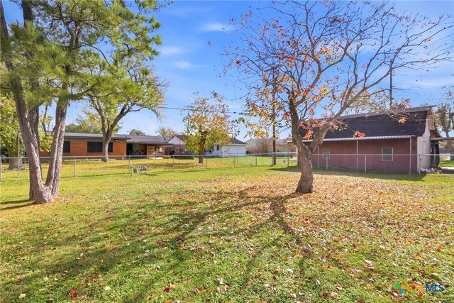 4606 Evergreen Street, Victoria, TX 77904