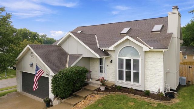 6453 N Amoret Avenue, Kansas City, MO 64151