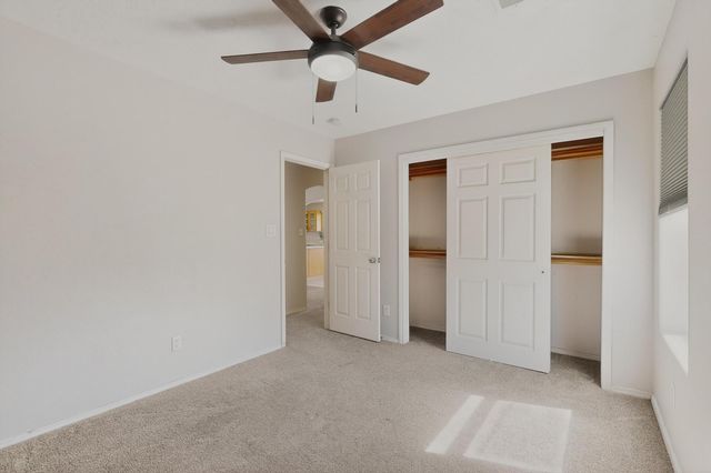 360 Don Carlos Avenue NE, Los Lunas, NM 87031