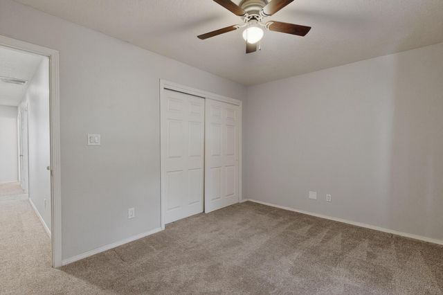 360 Don Carlos Avenue NE, Los Lunas, NM 87031