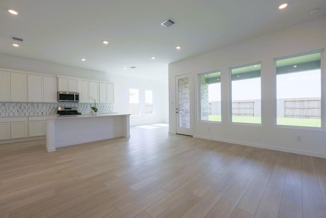 2222 Pacific Current Way, League City, TX 77573