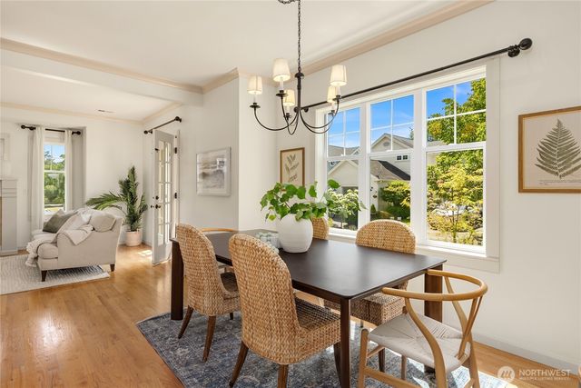 1803 Parade Grounds Avenue NE, Bainbridge Island, WA 98110