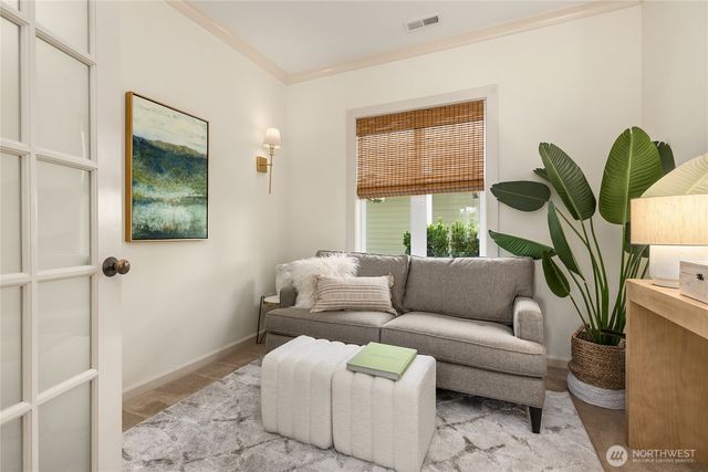 1803 Parade Grounds Avenue NE, Bainbridge Island, WA 98110