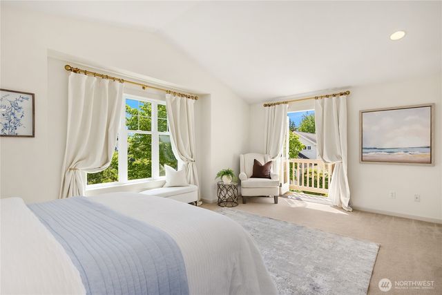 1803 Parade Grounds Avenue NE, Bainbridge Island, WA 98110