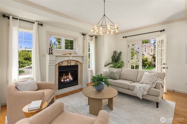 1803 Parade Grounds Avenue NE, Bainbridge Island, WA 98110