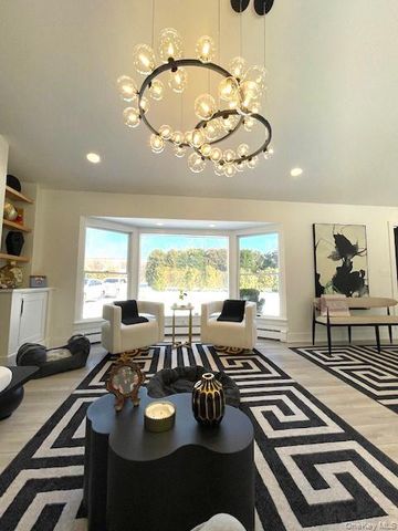 79 Jagger Lane, Westhampton, NY 11977