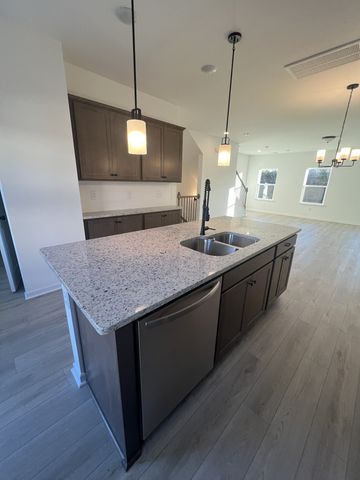 121 Rosebush Lane, Lebanon, TN 37087