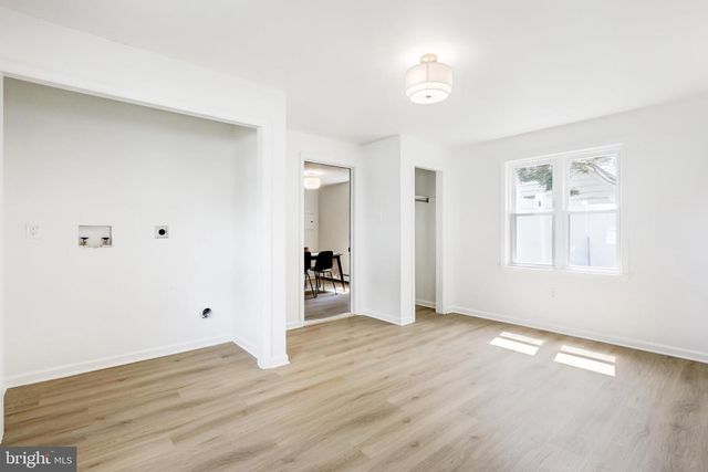 636 OSBORNE AVE, Morrisville, PA 19067