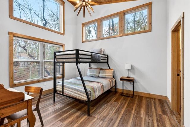 130 Orbit Lane, Ellijay, GA 30540