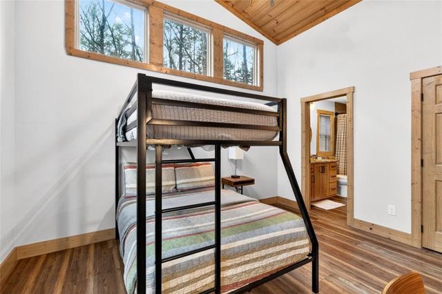 130 Orbit Lane, Ellijay, GA 30540