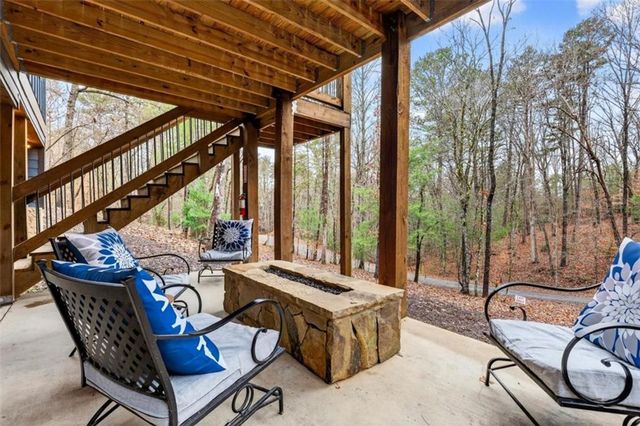 130 Orbit Lane, Ellijay, GA 30540