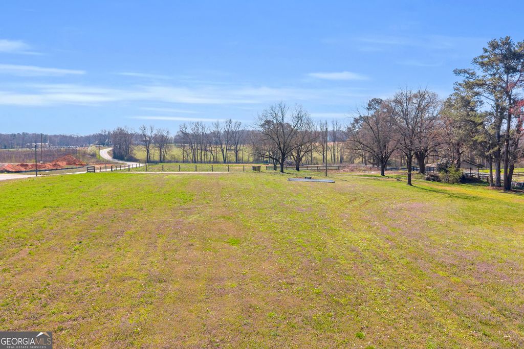 228 W Main Street, Bowersville, GA 30516 — photo 5