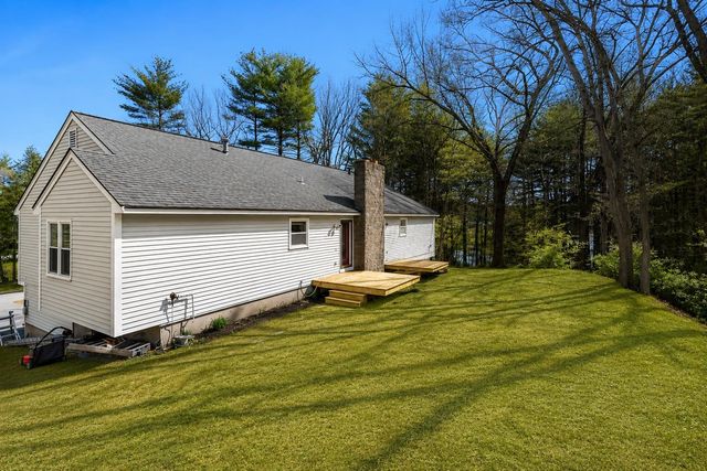 7B Kingston Way, Hudson, NH 03051