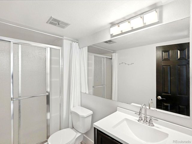 6691 Deframe Ct, Arvada, CO 80004