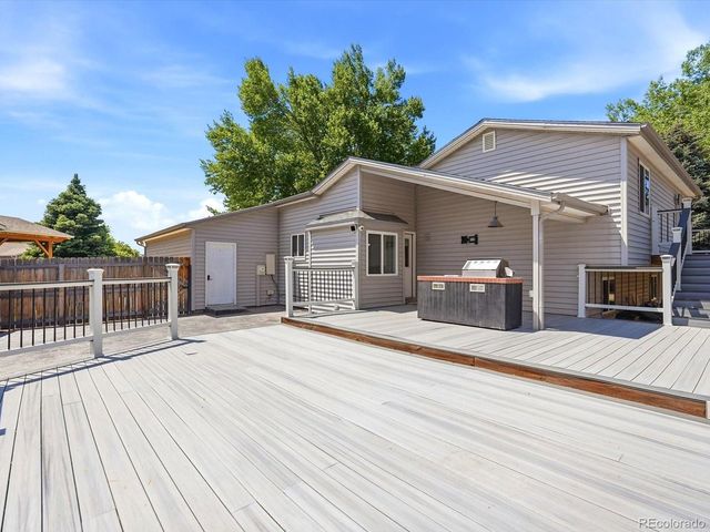 6691 Deframe Ct, Arvada, CO 80004