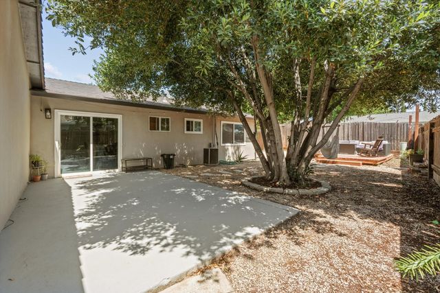 4037 Heather Hill Way, North Highlands, CA 95660