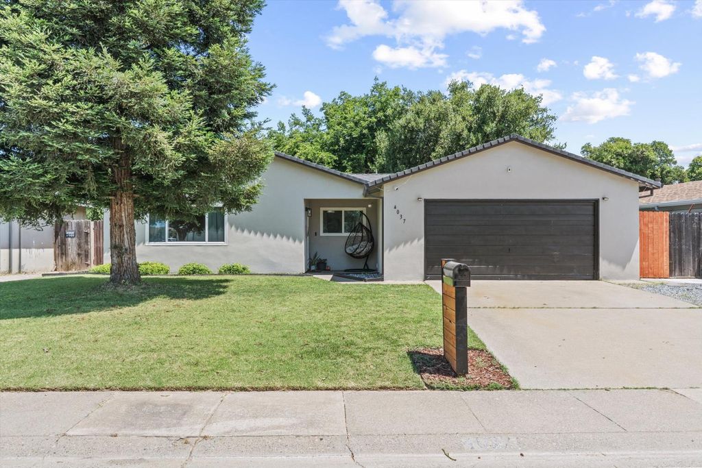 4037 Heather Hill Way, North Highlands, CA 95660