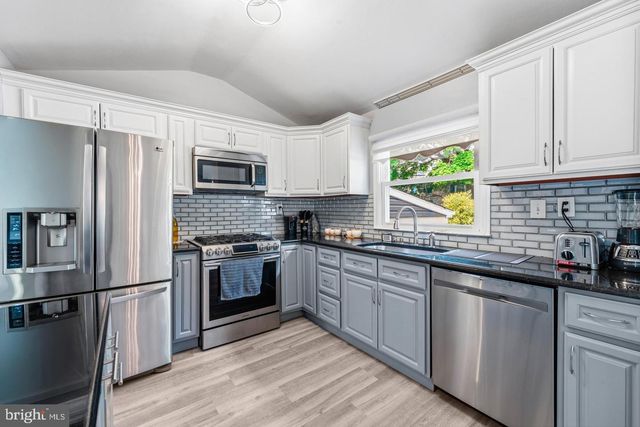 410 TAFT PL, Beverly, NJ 08010