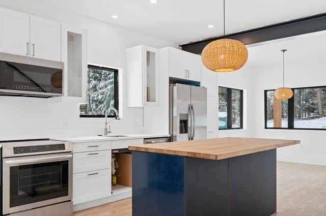 39 Hilltop Lane lot 2, Morristown, VT 05661