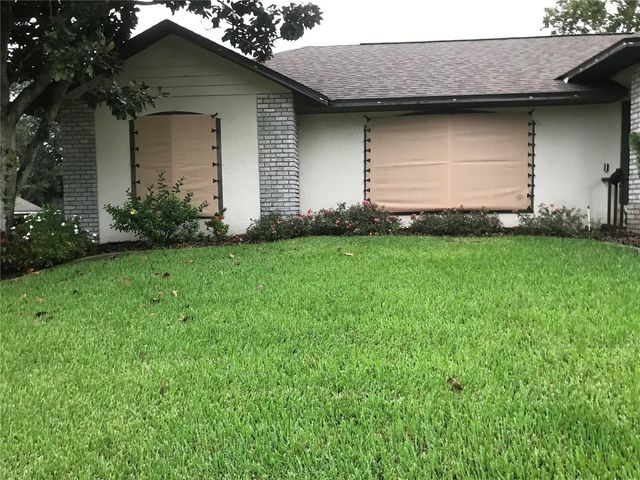 831 FORESTWOOD DR, Minneola, FL 34715