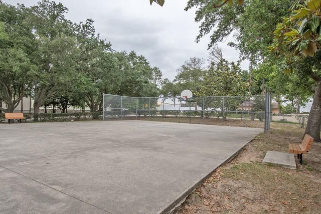 831 FORESTWOOD DR, Minneola, FL 34715