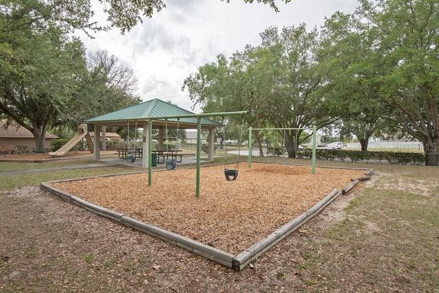 831 FORESTWOOD DR, Minneola, FL 34715