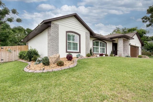 831 FORESTWOOD DR, Minneola, FL 34715