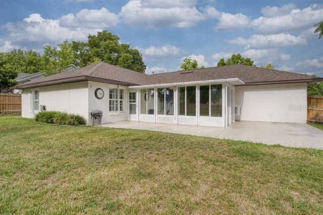 831 FORESTWOOD DR, Minneola, FL 34715
