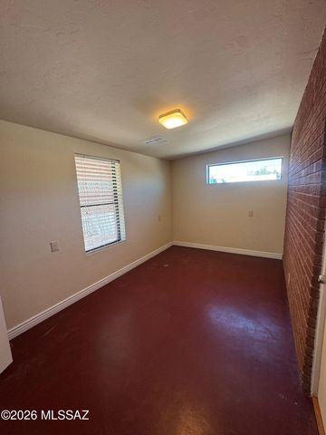 902 S Fremont Avenue, Tucson, AZ 85719