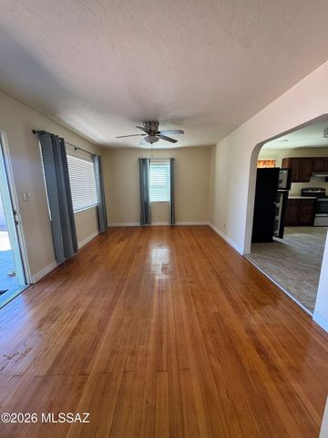 902 S Fremont Avenue, Tucson, AZ 85719