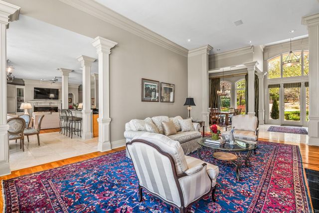 7 Lacelle Court, Little Rock, AR 72223