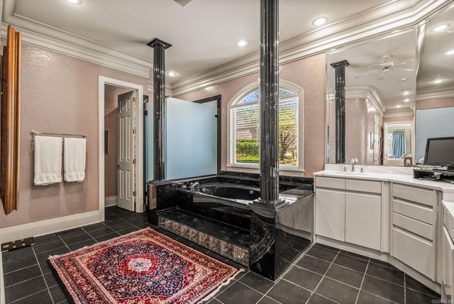 7 Lacelle Court, Little Rock, AR 72223