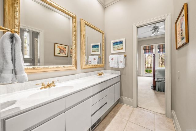 7 Lacelle Court, Little Rock, AR 72223