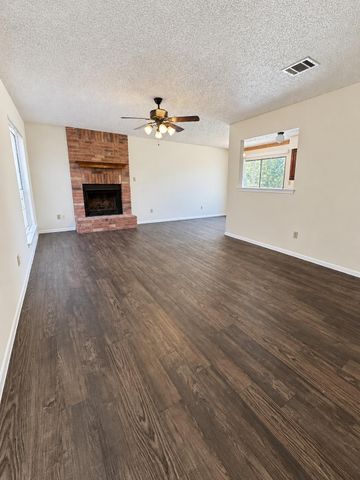 3515 Rollingway CV B, Round Rock, TX 78681