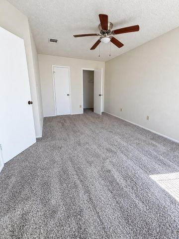 3515 Rollingway CV B, Round Rock, TX 78681