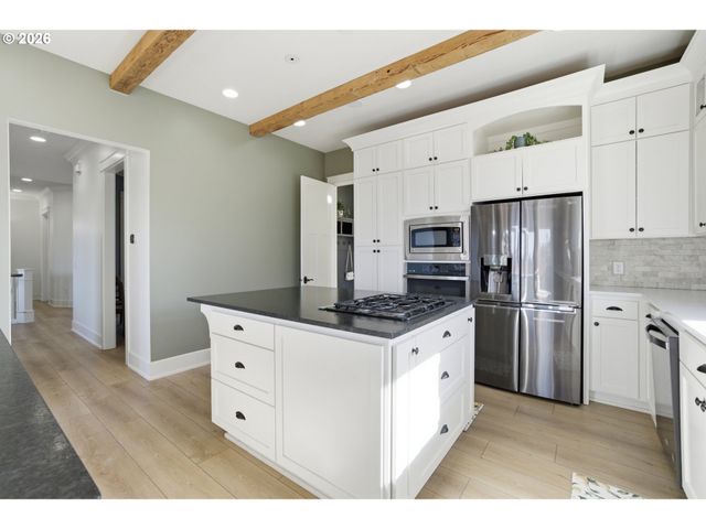 2355 TUSCANA Ave, Salem, OR 97306