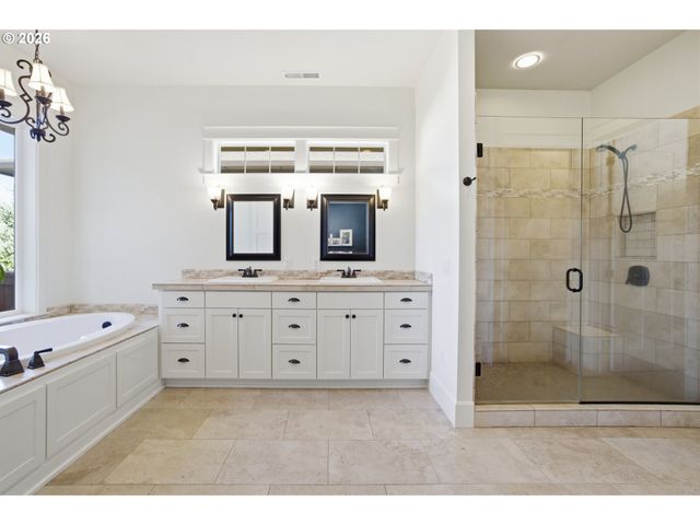2355 TUSCANA Ave, Salem, OR 97306